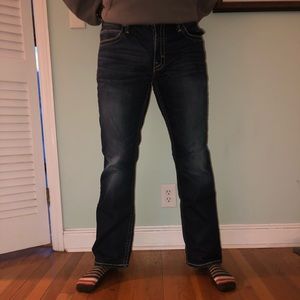 Men’s Buckle Jeans